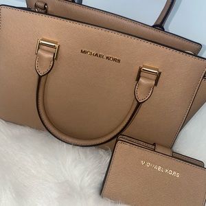 Michael Kors Handbag and Wallet
